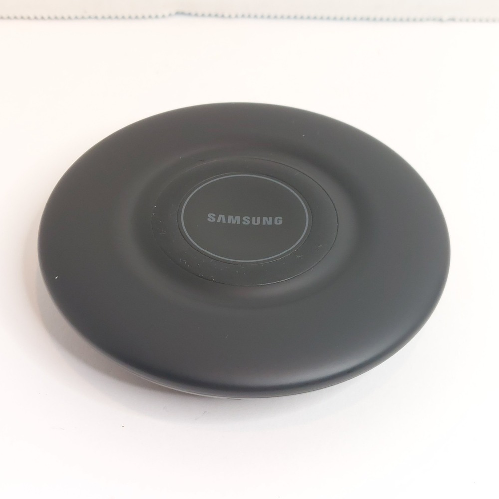 Samsung EP-P3105 Wireless Fast Charging Pad Black No Cable